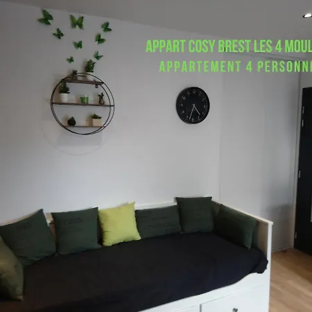 Cosy Brest